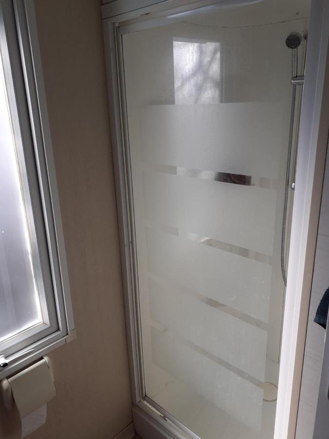Mobilhome Sans Draps Ni Serviettes *