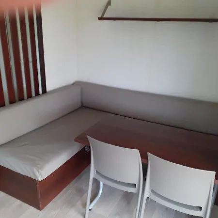 Mobilhome Agreable Sans Draps Ni Serviettes Port-la-Nouvelle Exterior foto